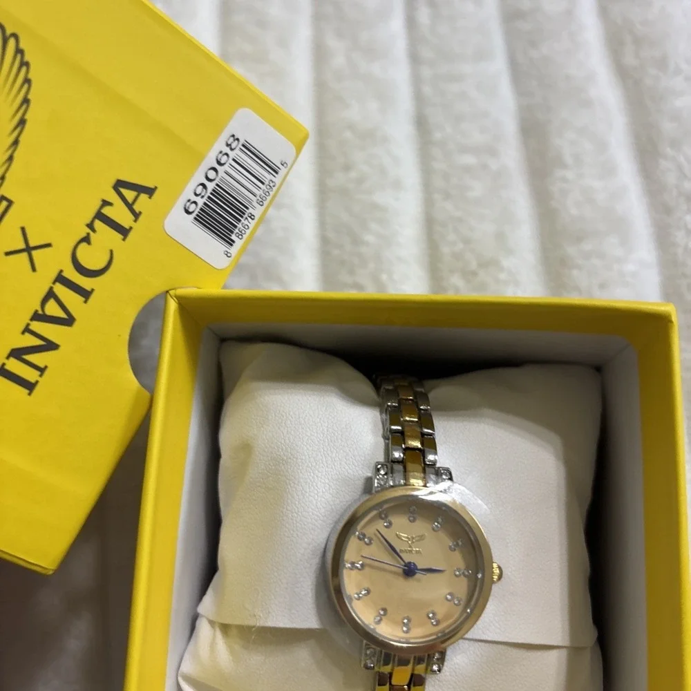 NEW Invicta Angel I by Invicta Women's Watch - 25mm, Gold, Steel (69068) #0478